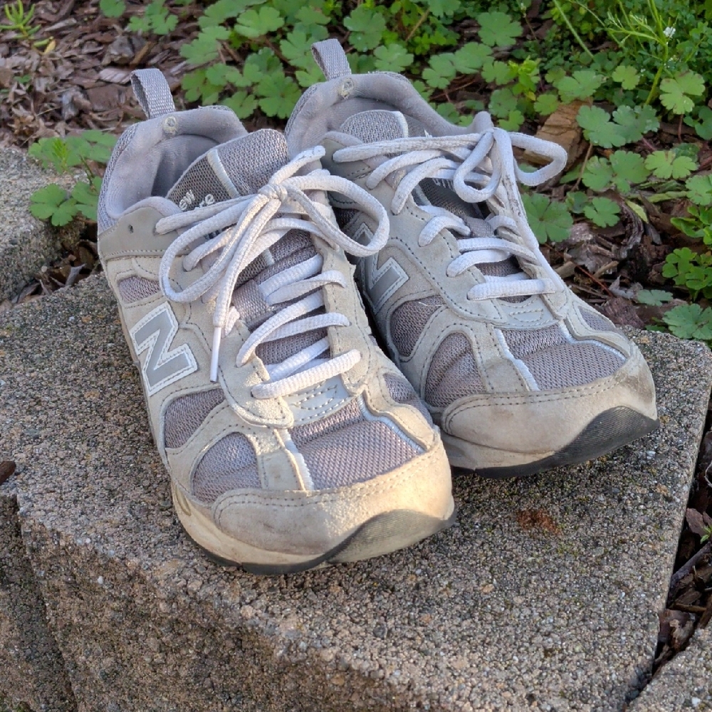 New Balance 878 Light Gray Athletic Shoes